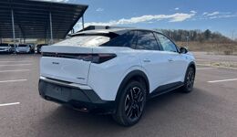 PEUGEOT 3008 HYBRID 145 E-DCS6 GT