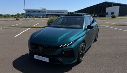 PEUGEOT 308 (2026) HYBRIDE 145 E-DCS6 GT EXCLUSIVE