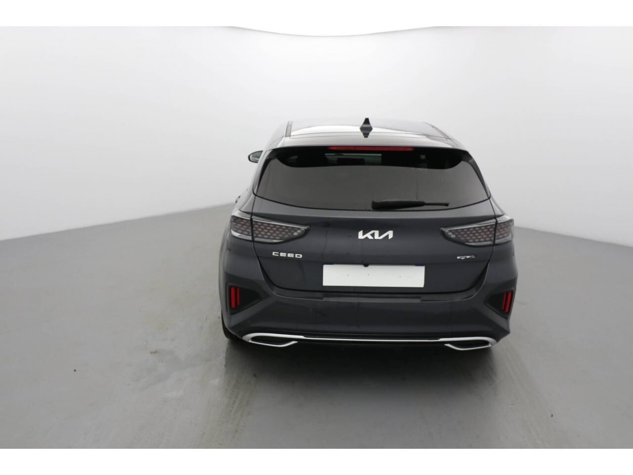 KIA CEE D