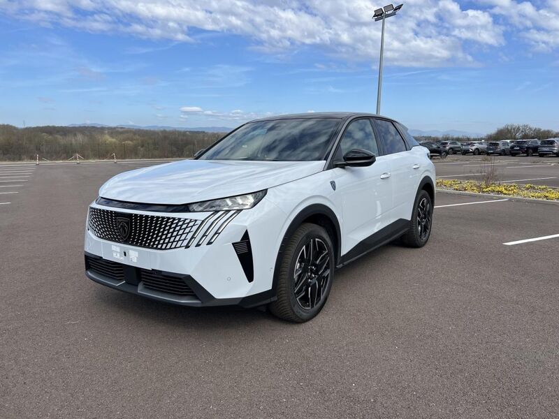 PEUGEOT 3008 HYBRID 136 E-DCS6 GT