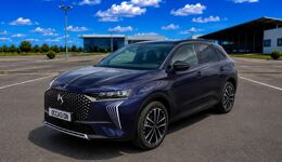 DS DS 7 PALLAS 1.5 BLUEHDI  130 EAT8 + HAYON MOTORISé + HIFI FOCAL