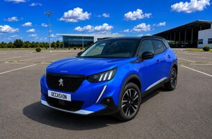 PEUGEOT 2008 GT 1.2 ESSENCE 155 EAT8