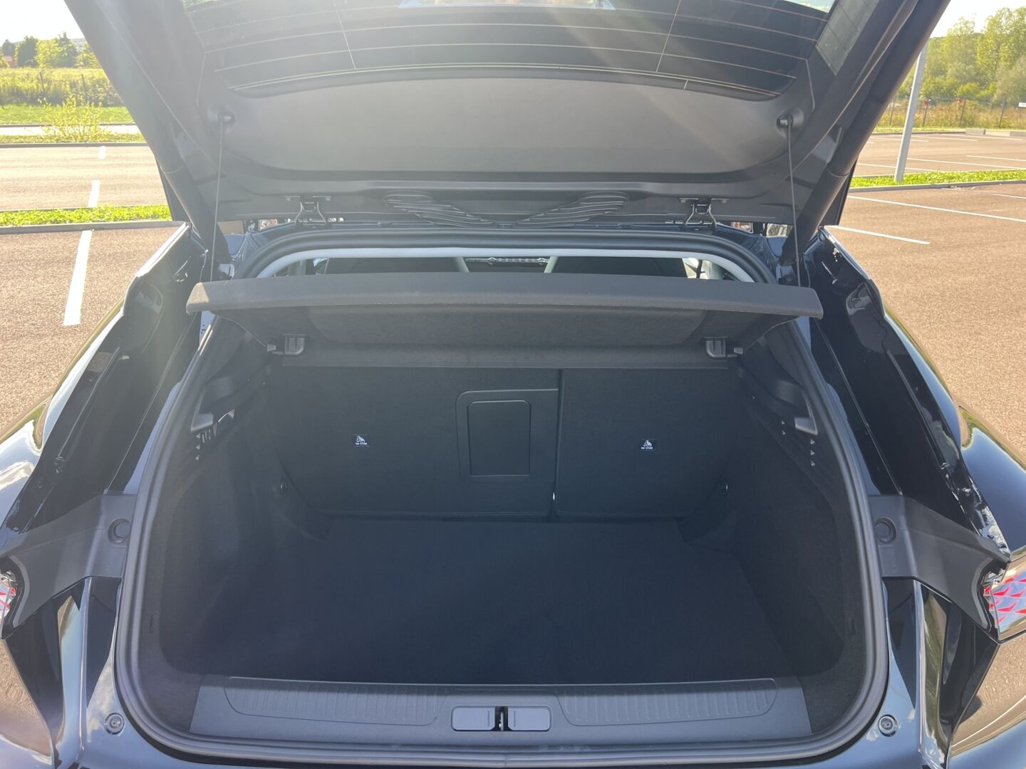 DS NUMERO 4 BLUE HDI 130 AUTOMATIQUE ETOILE ALCANTARA — photo 7
