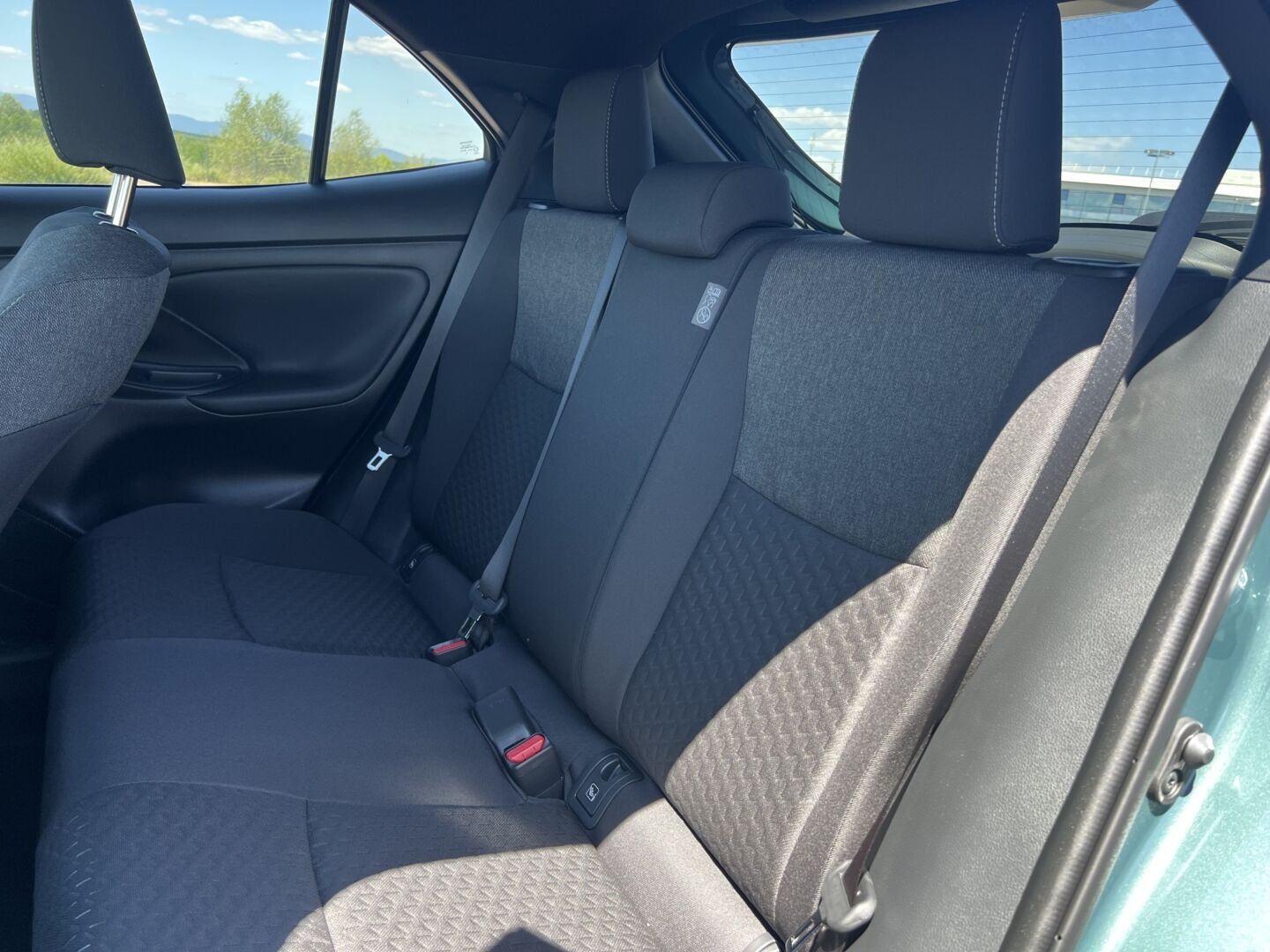 TOYOTA YARIS CROSS HYBRIDE 130 2WD DESIGN — photo 7