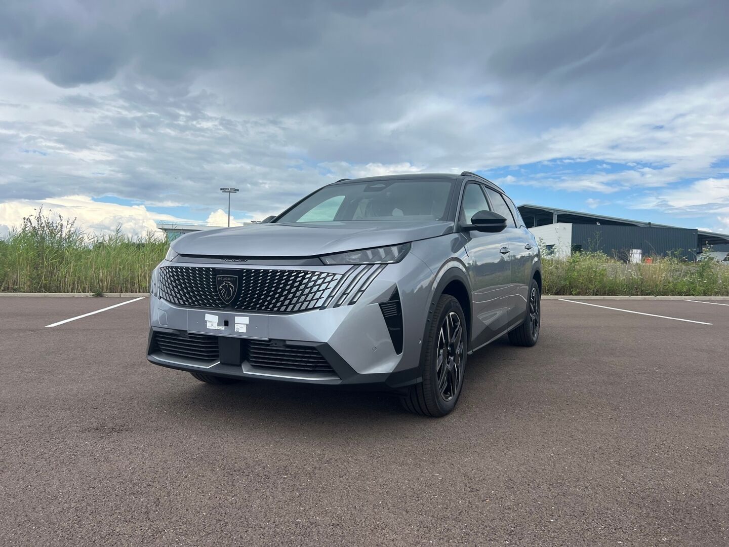 PEUGEOT 5008 HYBRID 145 E-DCS6 GT EXCLUSIVE