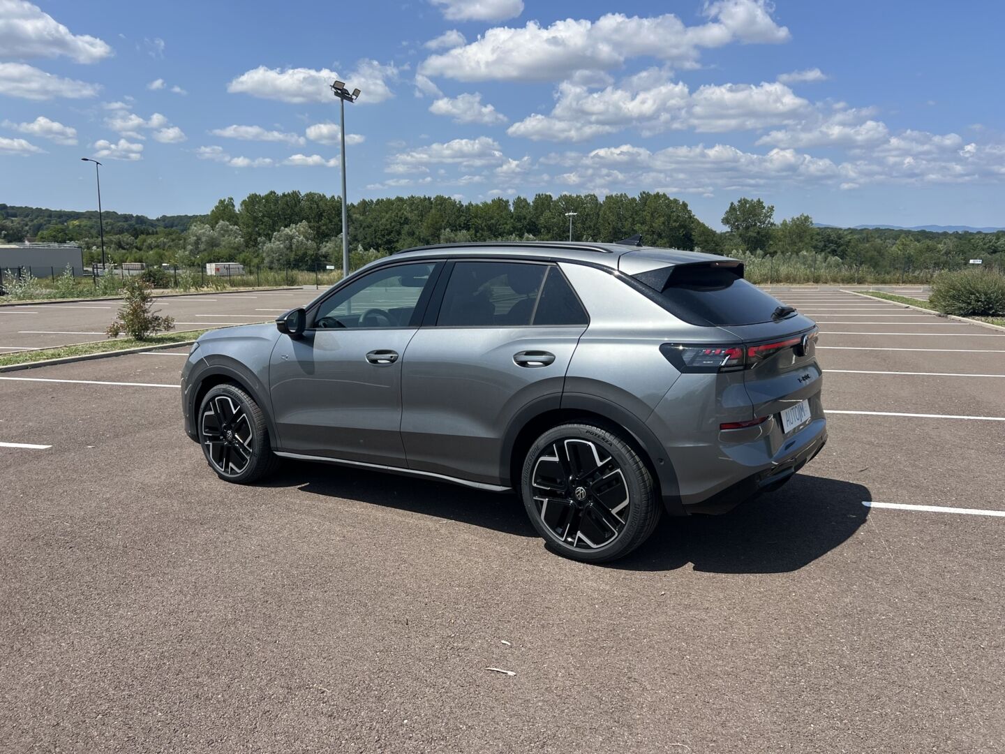 VOLKSWAGEN NOUVEAU T-ROC 1.5 ETSI HYBRID EVO 150 DSG7 R-LINE — photo 3