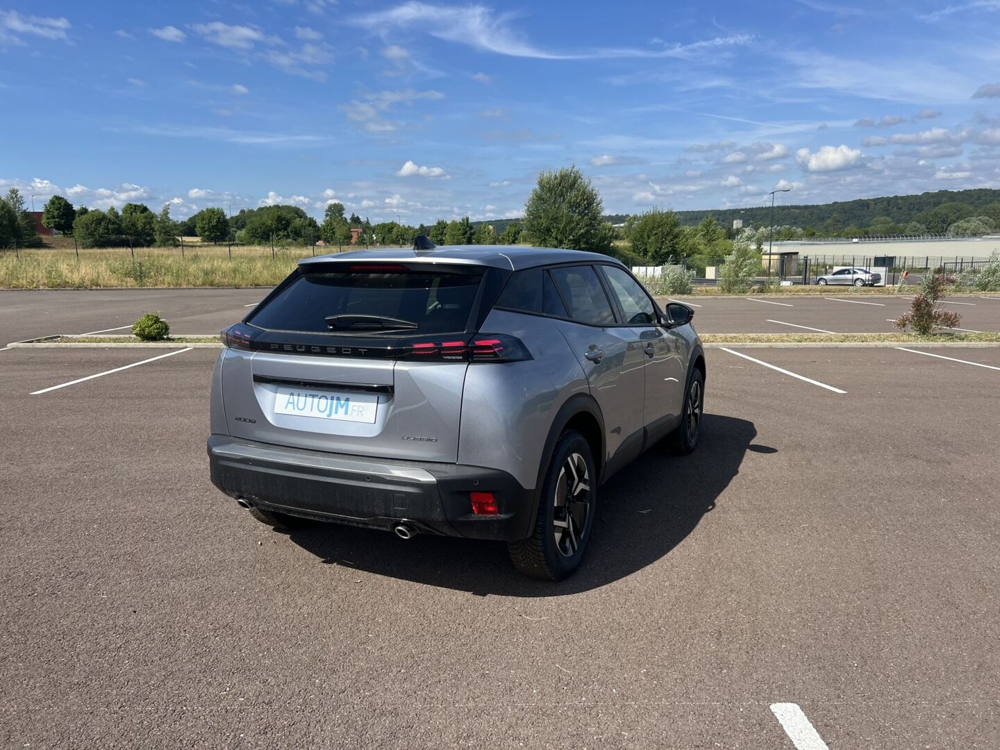 PEUGEOT 2008 1.2 HYBRID 145 E-DCS6 STYLE — photo 2