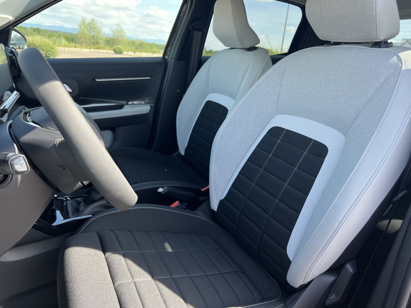 CITROEN C3 1.2 TURBO 100 S/S BVM6 MAX — photo 4