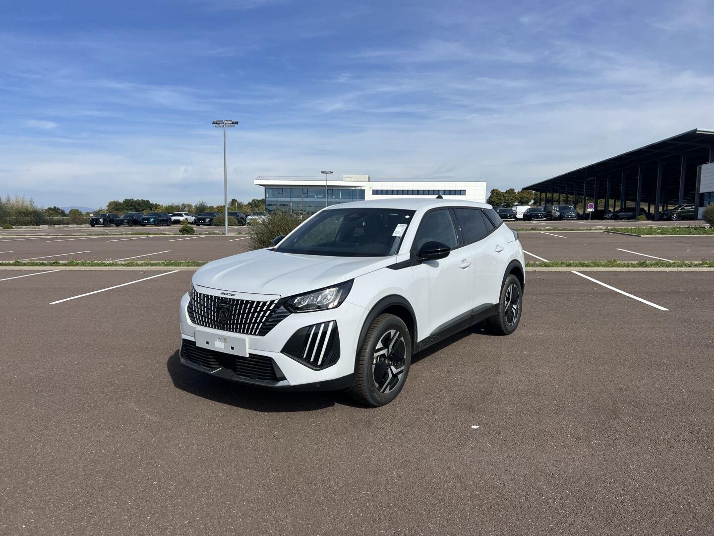 PEUGEOT 2008 1.2 HYBRID 145 E-DCS6 ALLURE