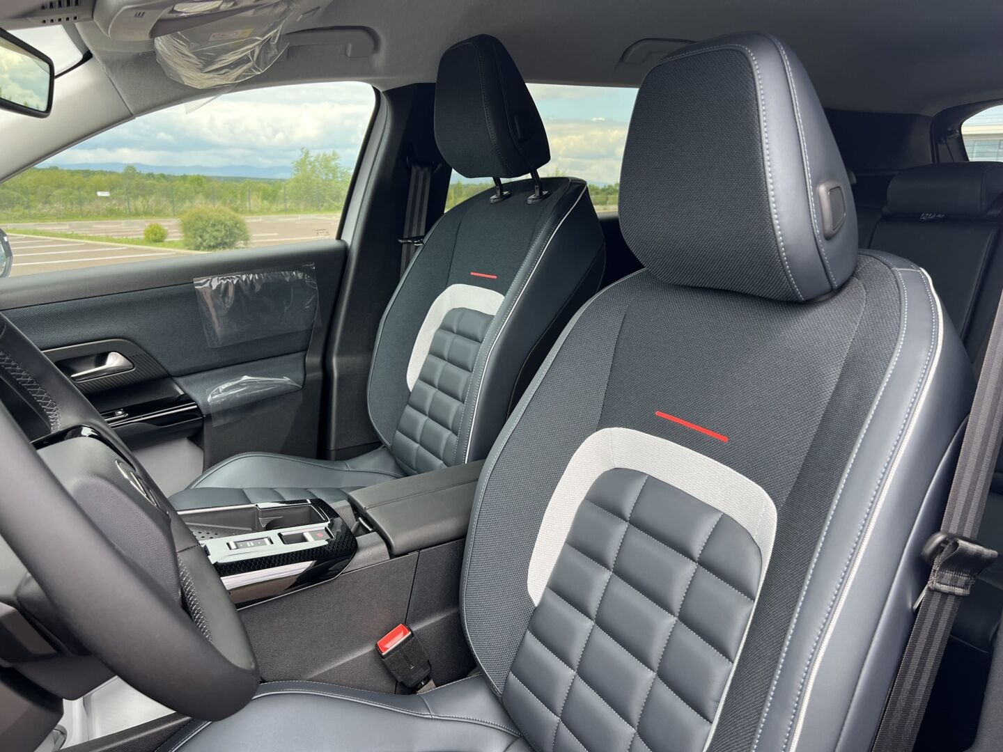 CITROEN C5 AIRCROSS HYBRIDE 145 BOITE AUTOMATIQUE MAX — photo 8