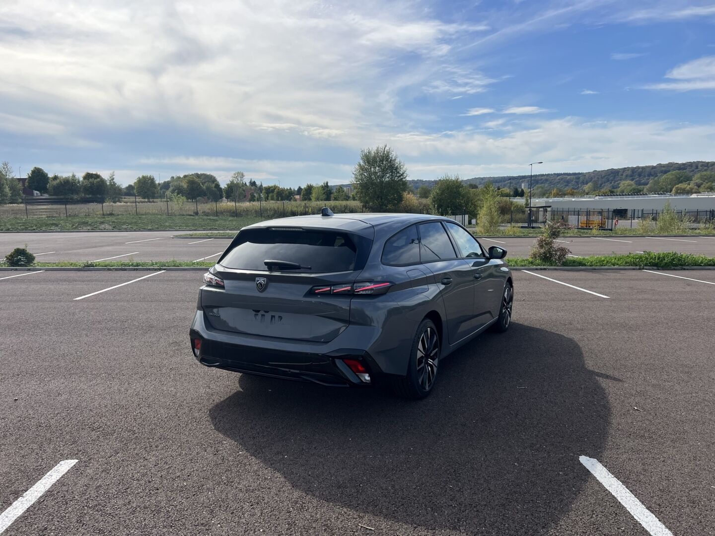 PEUGEOT NOUVELLE 308 SW BLUE HDI 130 S/S ETA8 ALLURE — photo 3