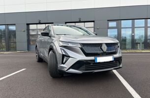 RENAULT RAFALE HYPER HYBRID E-TECH 4X4 300 CH ESPRIT ALPINE