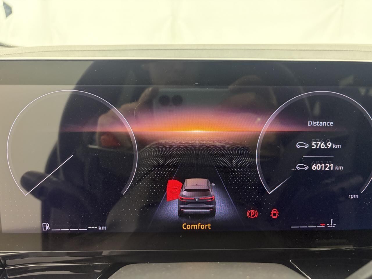RENAULT AUSTRAL ICONIC 1.3 MILD HYBRIDE 160 + PACK ADVANCED DRIVING ASSIST — photo 21
