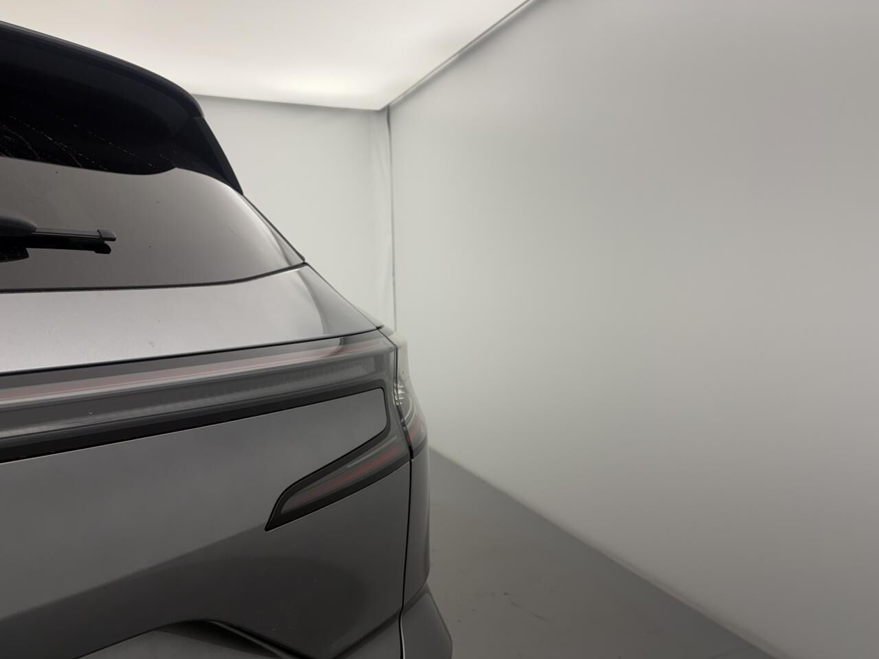 RENAULT AUSTRAL ICONIC 1.3 MILD HYBRIDE 160 + PACK ADVANCED DRIVING ASSIST — photo 16