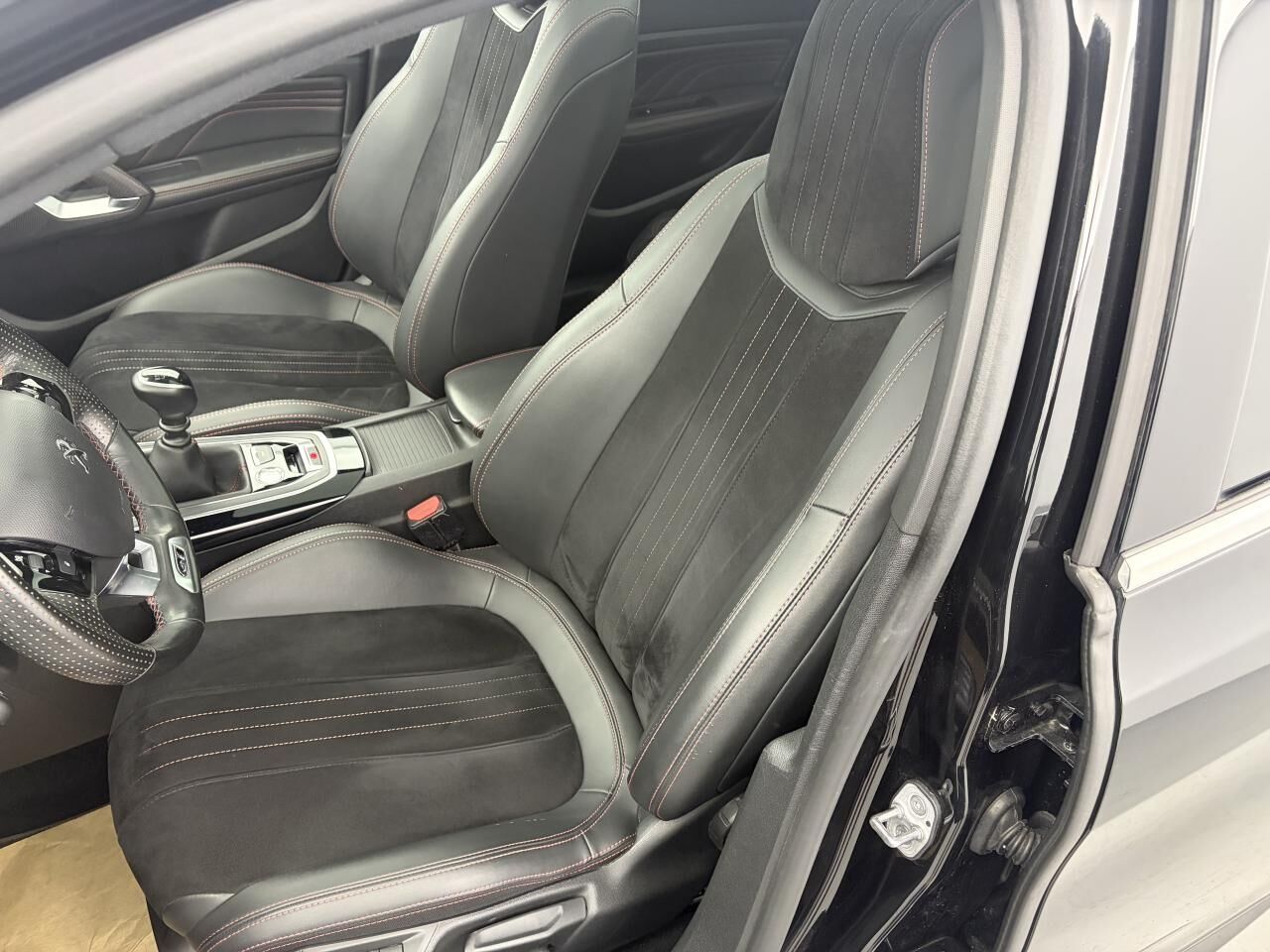 PEUGEOT 308 SW GT 1.5 BLUEHDI 130 + TOIT PANORAMIQUE — photo 19