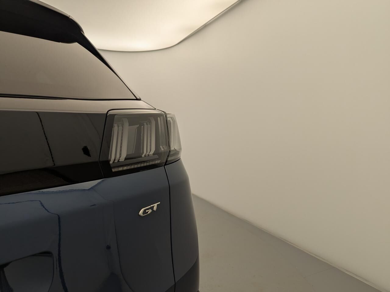PEUGEOT 3008 ESSENCE 12V S&amp;S - 130 - BV EAT8 GT — photo 10