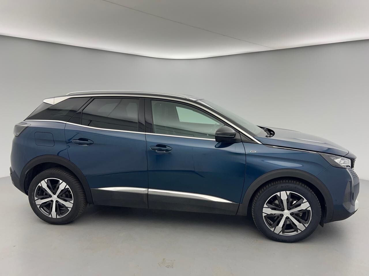 PEUGEOT 3008 ESSENCE 12V S&amp;S - 130 - BV EAT8 GT — photo 5