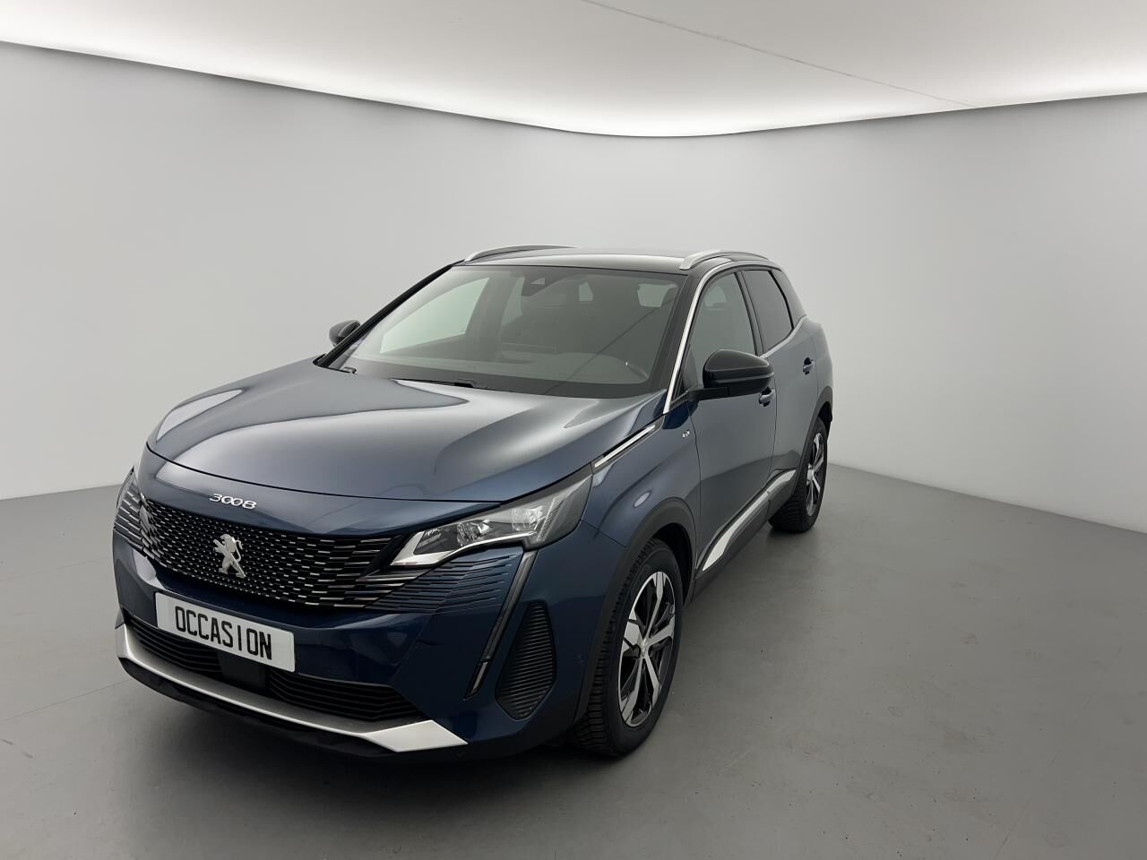 PEUGEOT 3008 ESSENCE 12V S&amp;S - 130 - BV EAT8 GT — photo 2