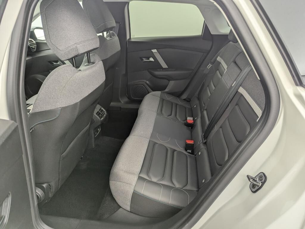 CITROEN C4 X SHINE 1.2 ESSENCE 130 - GARANTIE MOTEUR 10 ANS OU 180000KM EAT8 — photo 12