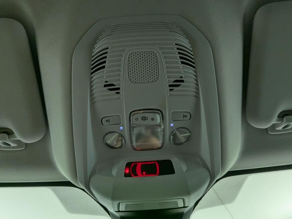 PEUGEOT 3008 ALLURE BLUEHDI 130CH EAT8 + PARK ASSIST + VISIOPARK2 — photo 37