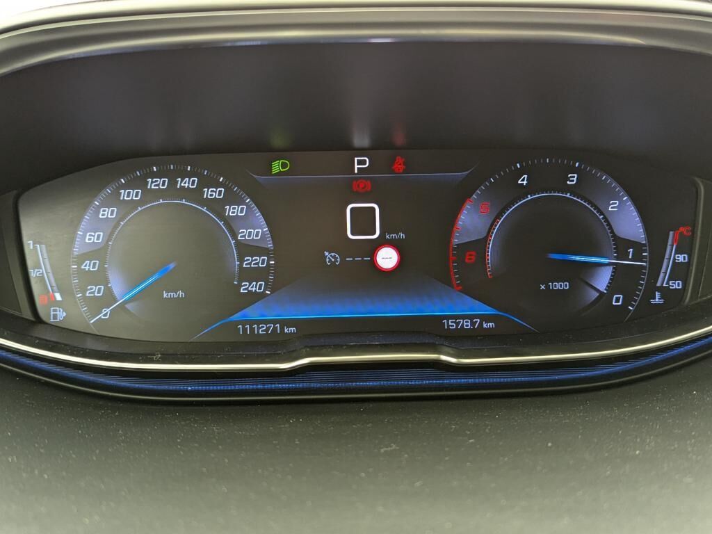 PEUGEOT 3008 ALLURE BLUEHDI 130CH EAT8 + PARK ASSIST + VISIOPARK2 — photo 21