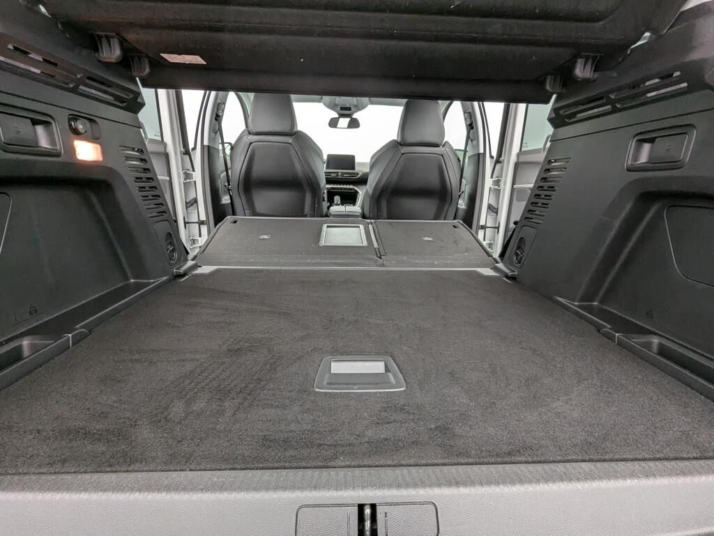 PEUGEOT 3008 ALLURE BLUEHDI 130CH EAT8 + PARK ASSIST + VISIOPARK2 — photo 40