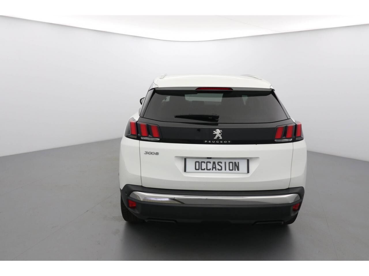 PEUGEOT 3008 ALLURE BLUEHDI 130CH EAT8 + PARK ASSIST + VISIOPARK2 — photo 6
