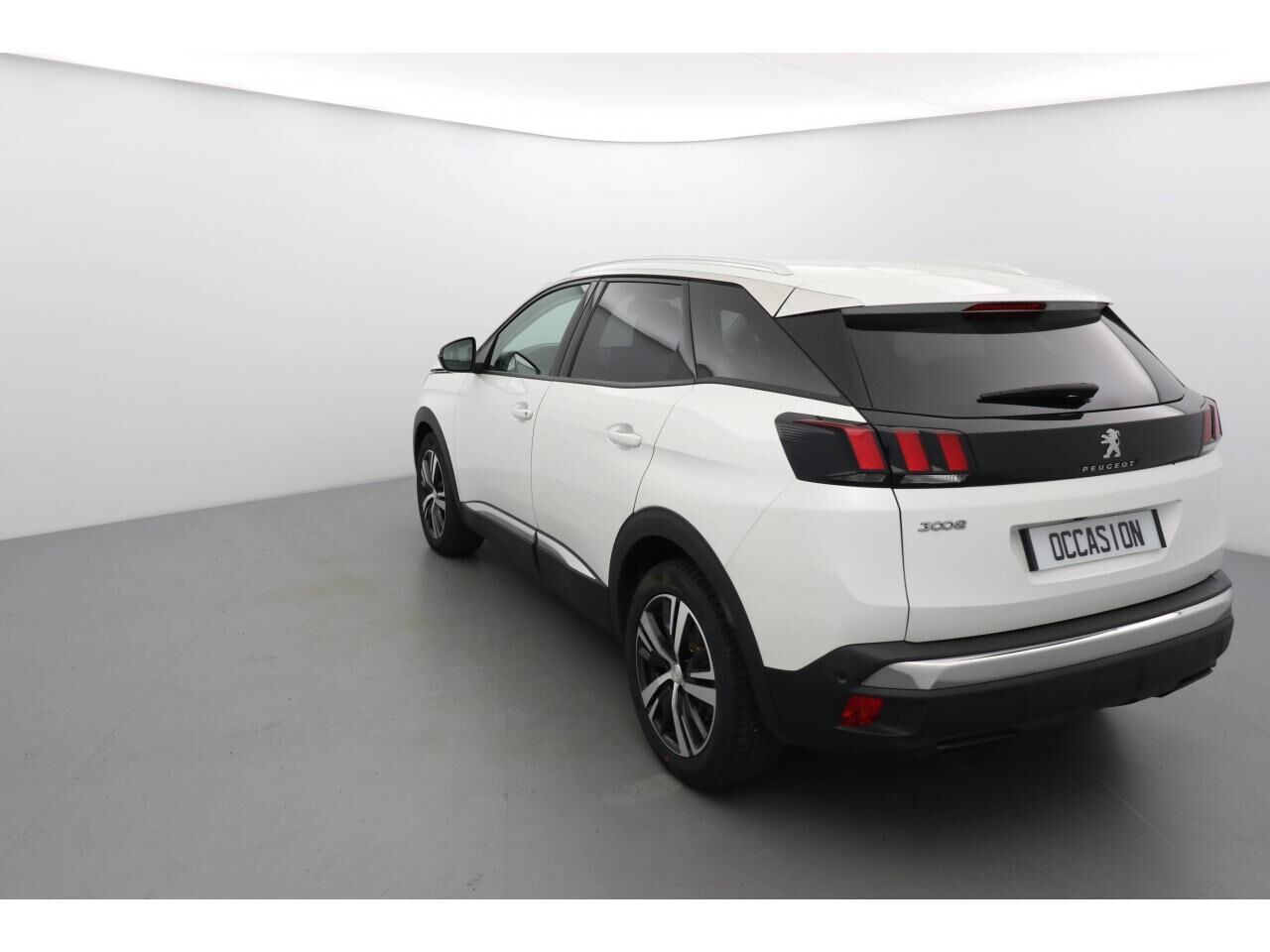 PEUGEOT 3008 ALLURE BLUEHDI 130CH EAT8 + PARK ASSIST + VISIOPARK2 — photo 7
