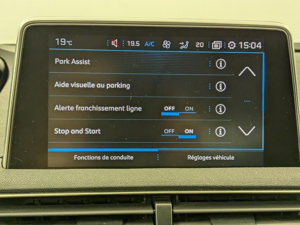 PEUGEOT 3008 ALLURE BLUEHDI 130CH EAT8 + PARK ASSIST + VISIOPARK2 — photo 24