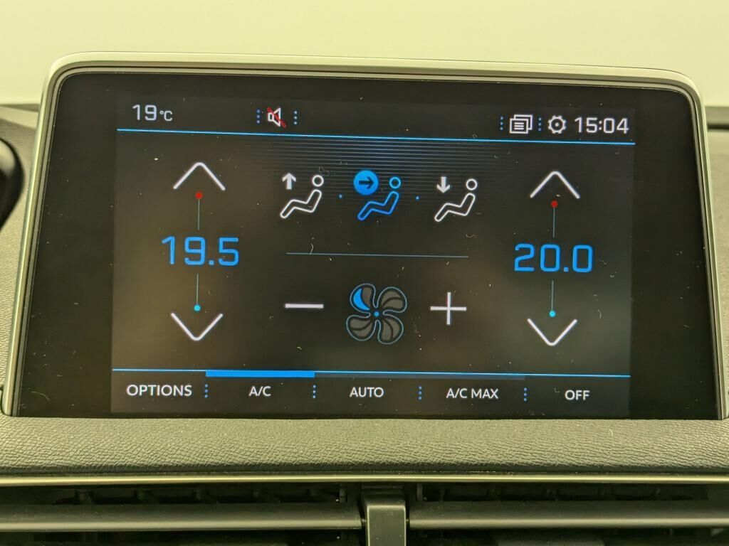 PEUGEOT 3008 ALLURE BLUEHDI 130CH EAT8 + PARK ASSIST + VISIOPARK2 — photo 22