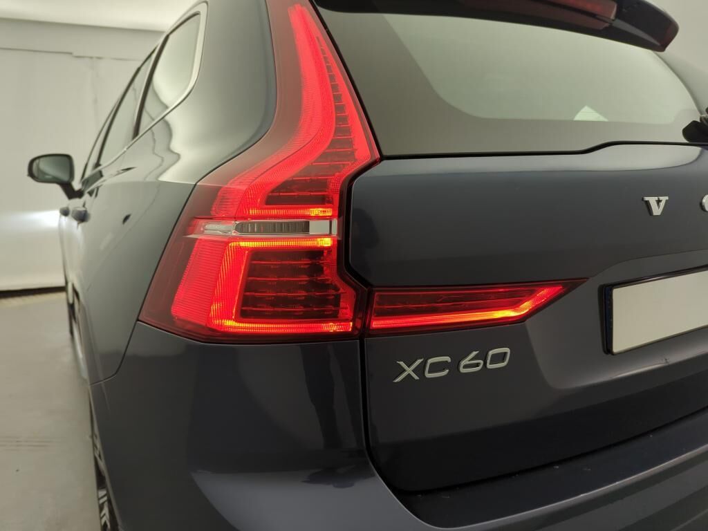 VOLVO XC60 B4 197 CH GEARTRONIC 8 ULTIMATE STYLE DARK — photo 51