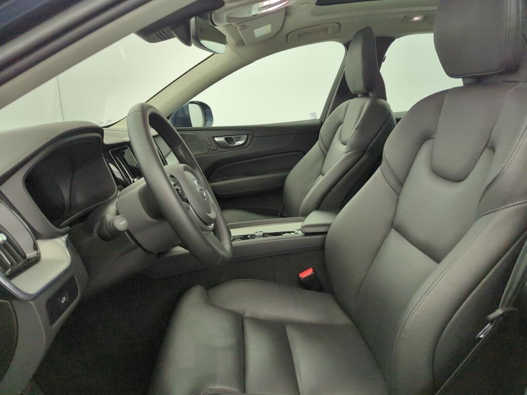 VOLVO XC60 B4 197 CH GEARTRONIC 8 ULTIMATE STYLE DARK — photo 9