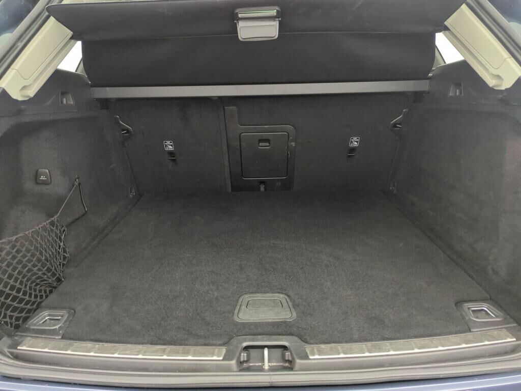 VOLVO XC60 B4 197 CH GEARTRONIC 8 ULTIMATE STYLE DARK — photo 30