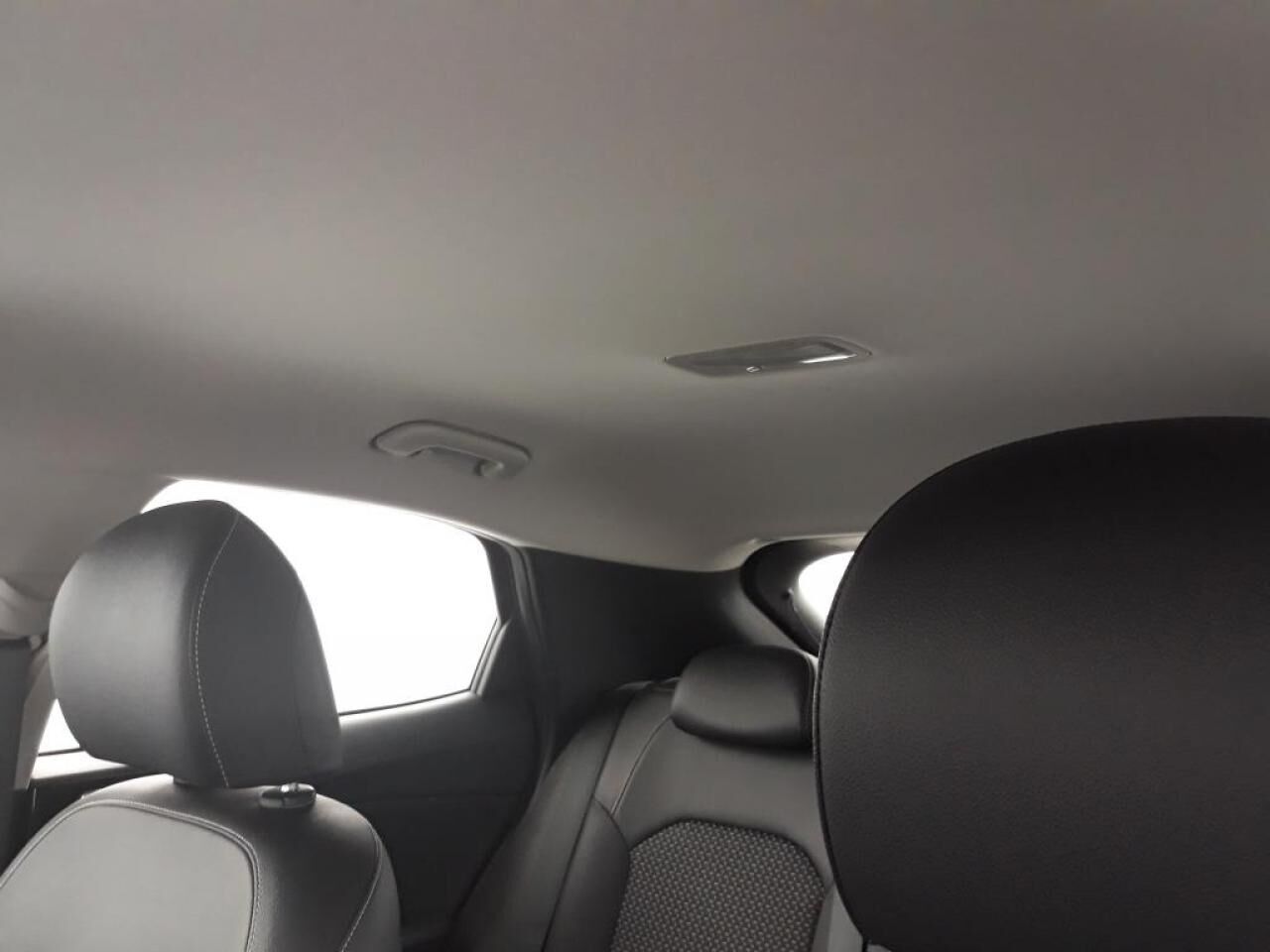 KIA XCEED 1.6 CRDI 136 CH MHEV DCT7 PREMIUM — photo 25