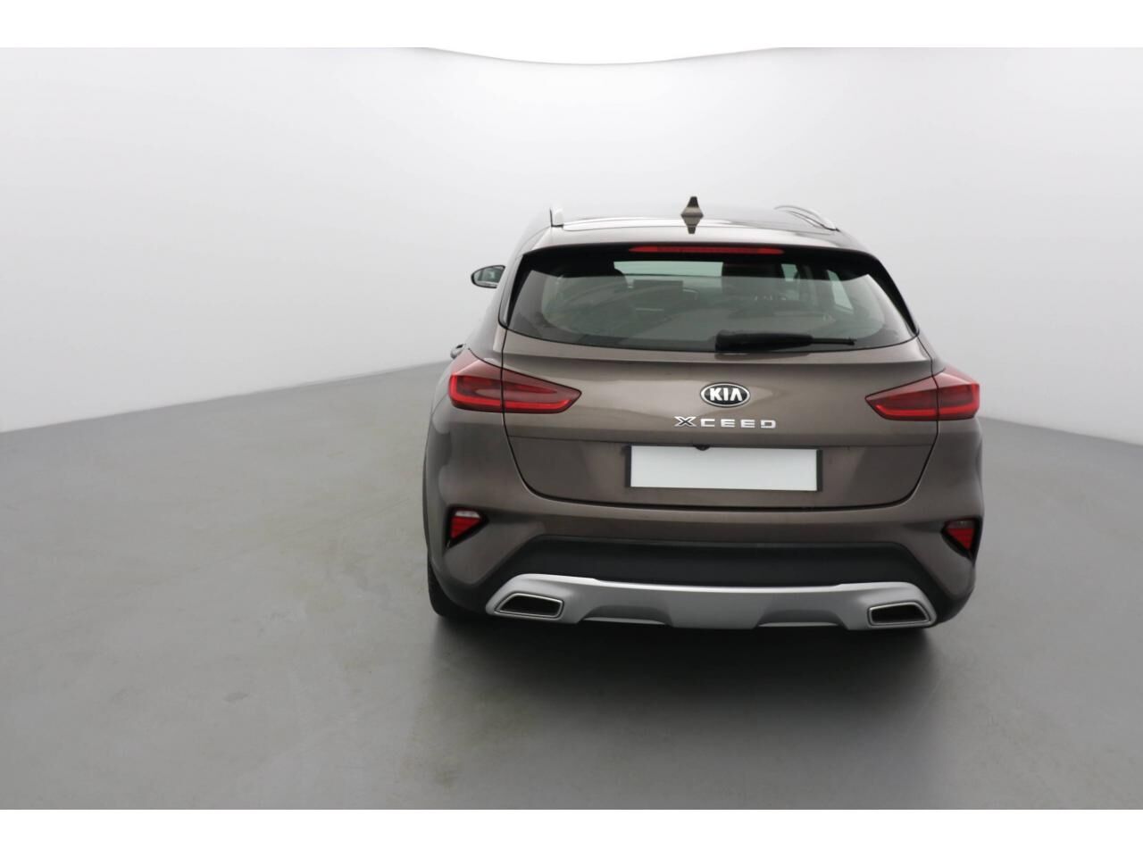KIA XCEED 1.6 CRDI 136 CH MHEV DCT7 PREMIUM — photo 4