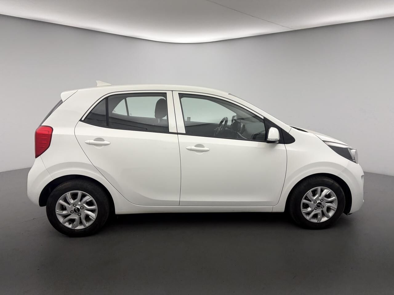 KIA PICANTO 1.0 67CH III MOTION PHASE 1 — photo 4