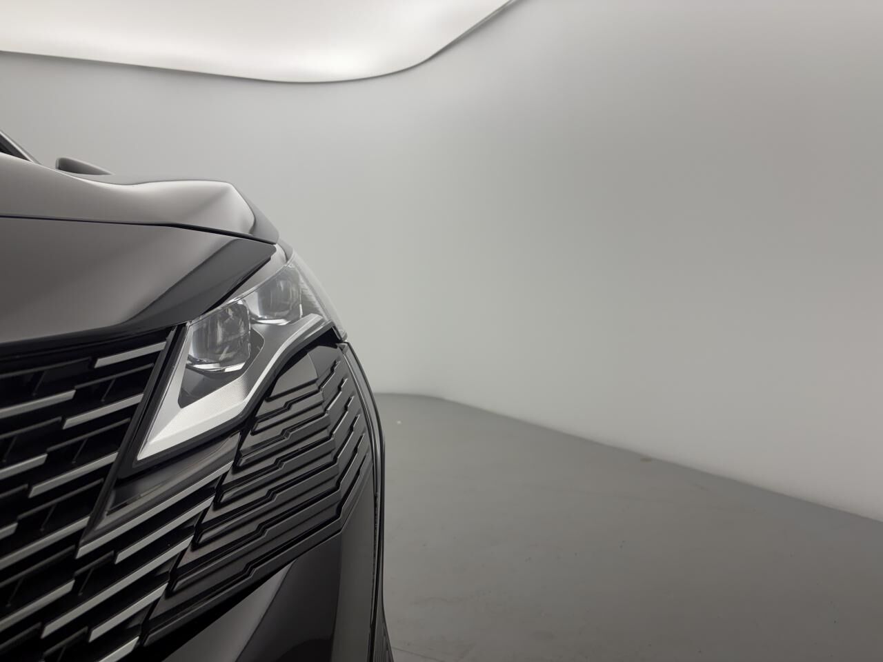PEUGEOT 3008 ESSENCE 12V S&amp;S - 130 - BV EAT8 GT PACK — photo 13