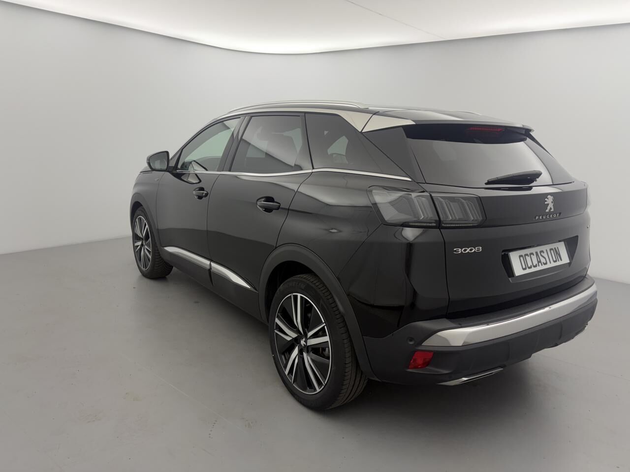 PEUGEOT 3008 ESSENCE 12V S&amp;S - 130 - BV EAT8 GT PACK — photo 7