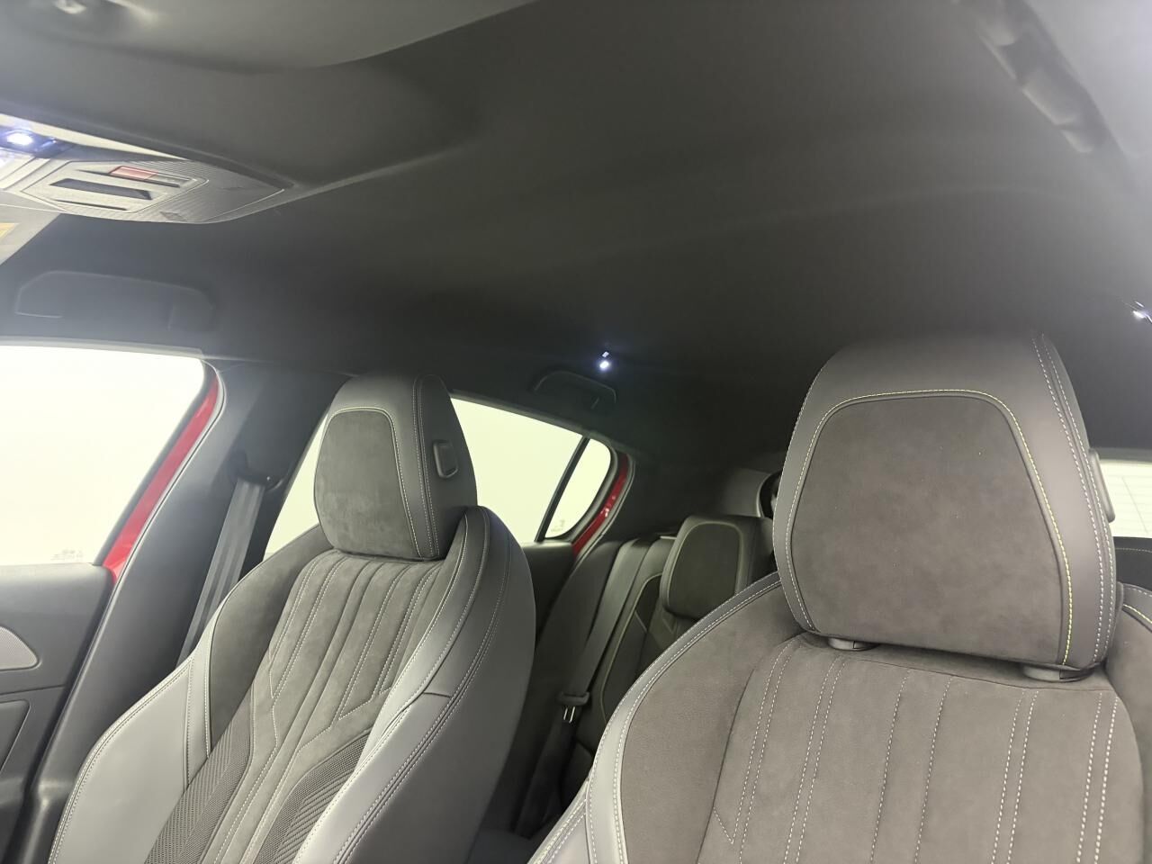 PEUGEOT 308 1.5 BLUEHDI - 130 - BV EAT8 BERLINE GT PACK — photo 17
