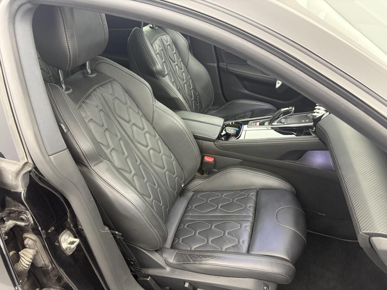 PEUGEOT 508 SW HYBRID - 225 - BV E-EAT8 II SW BREAK GT — photo 18