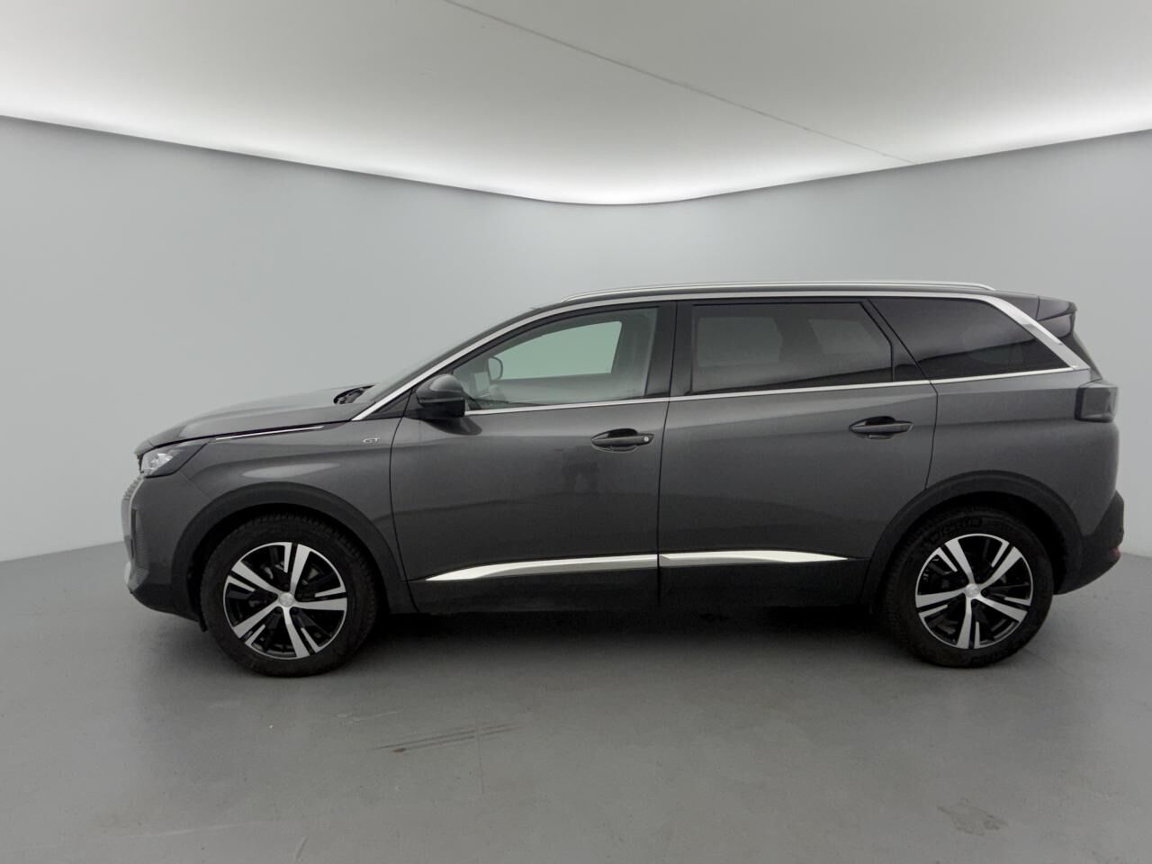 PEUGEOT 5008 GT 1.5 BLUEHDI S&amp;S 130 EAT8 — photo 8