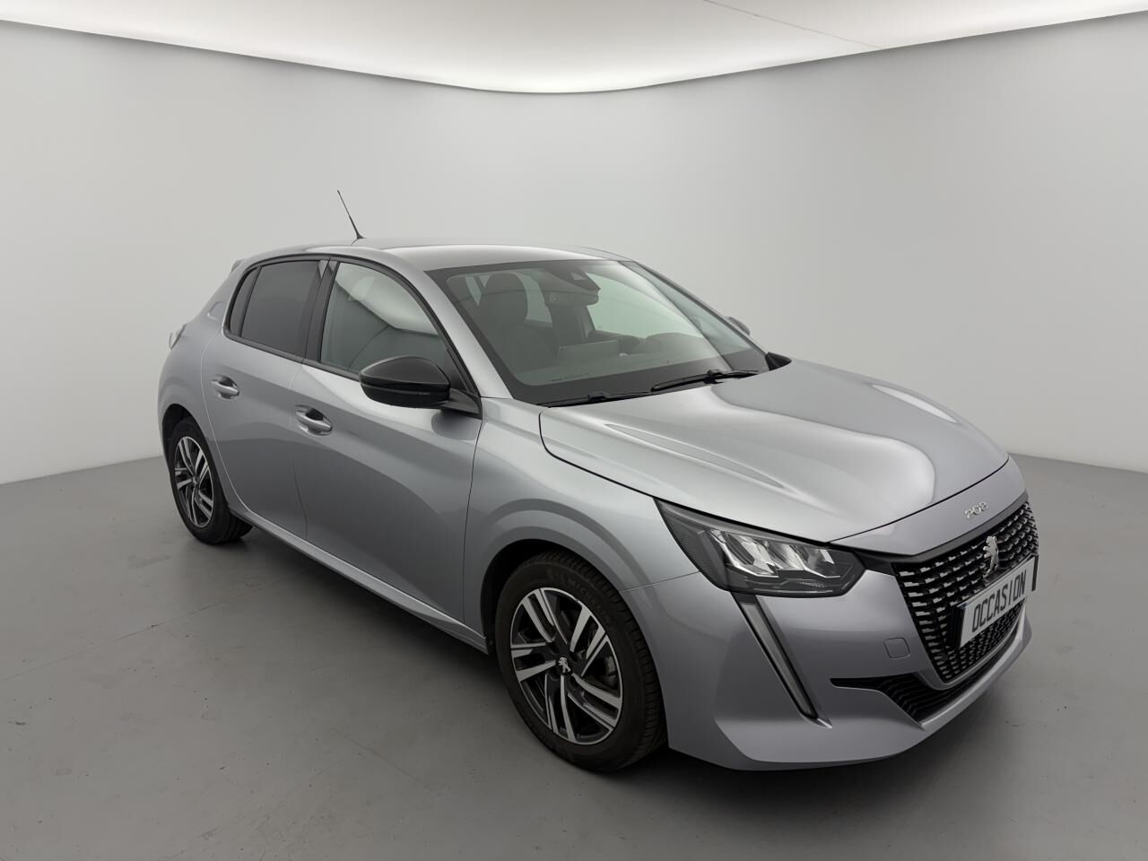PEUGEOT 208 ESSANCE 12V S&amp;S - 100 I BERLINE STYLE — photo 3