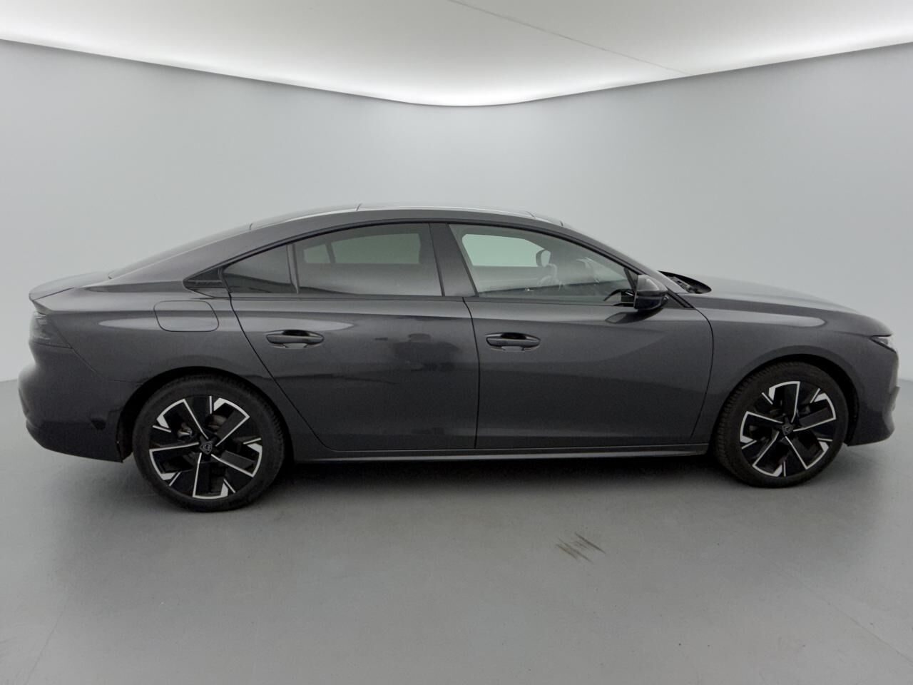 PEUGEOT 508 BLUEHDI S&amp;S - 130 - BV EAT8 II BERLINE GT — photo 4