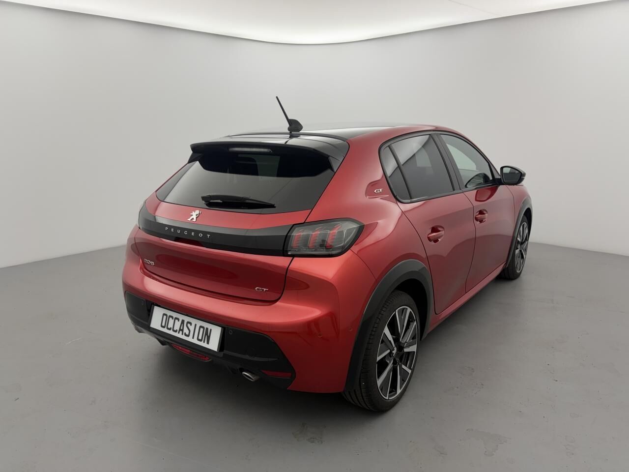 PEUGEOT 208 ESSENCE 12V S&amp;S - 100 CV BERLINE GT — photo 5