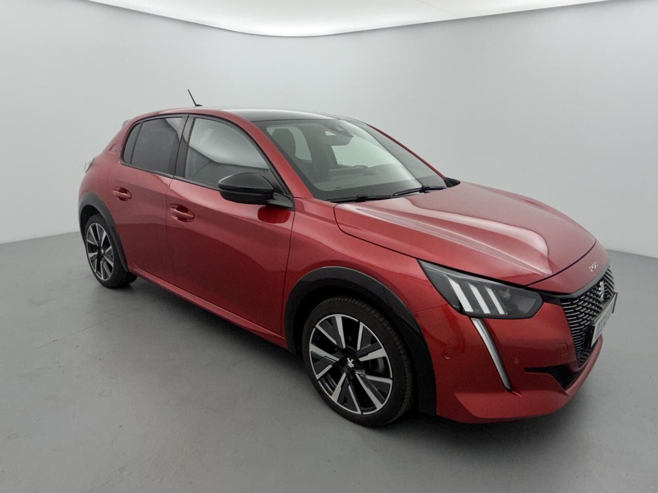 PEUGEOT 208 ESSENCE 12V S&amp;S - 100 CV BERLINE GT — photo 3