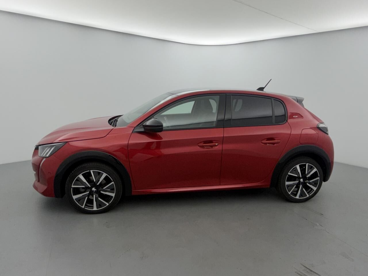 PEUGEOT 208 ESSENCE 12V S&amp;S - 100 CV BERLINE GT — photo 8