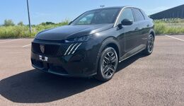 PEUGEOT 3008 (2025) HYBRID 145 E-DCS6 ALLURE