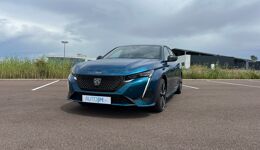 PEUGEOT 308 HYBRIDE 145 E-DCS6 GT