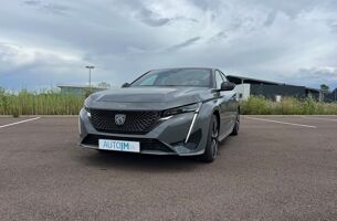 PEUGEOT 308 HYBRIDE 145 E-DCS6 GT