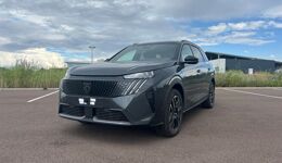 PEUGEOT 5008 (2025) HYBRID 145 E-DCS6 GT